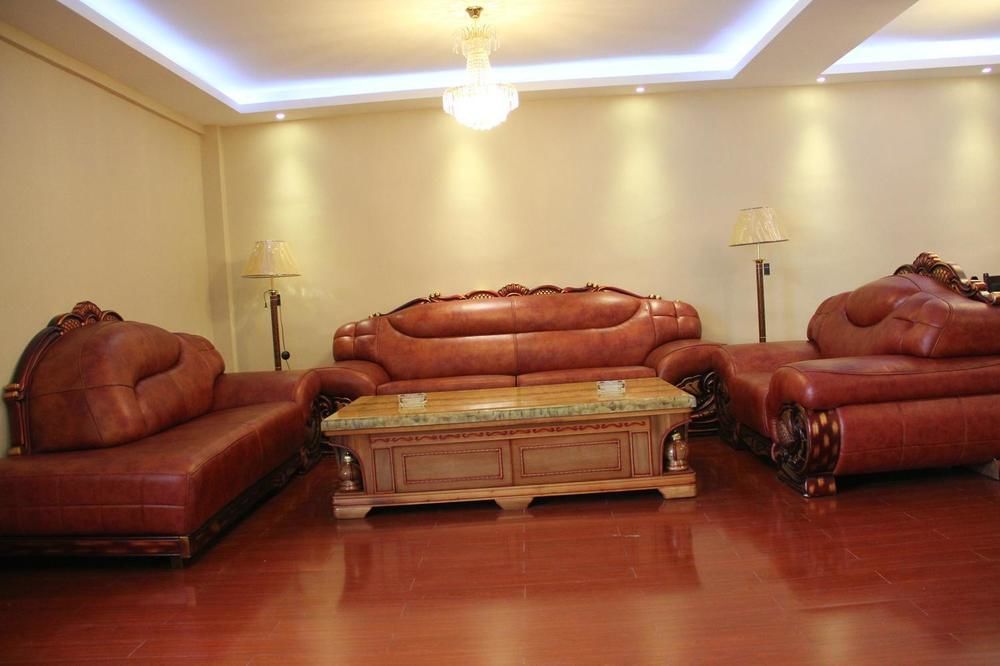 Super 8 Hotel Jinan Bagian luar foto